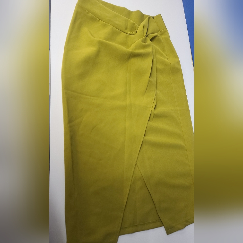 Boohoo skirt